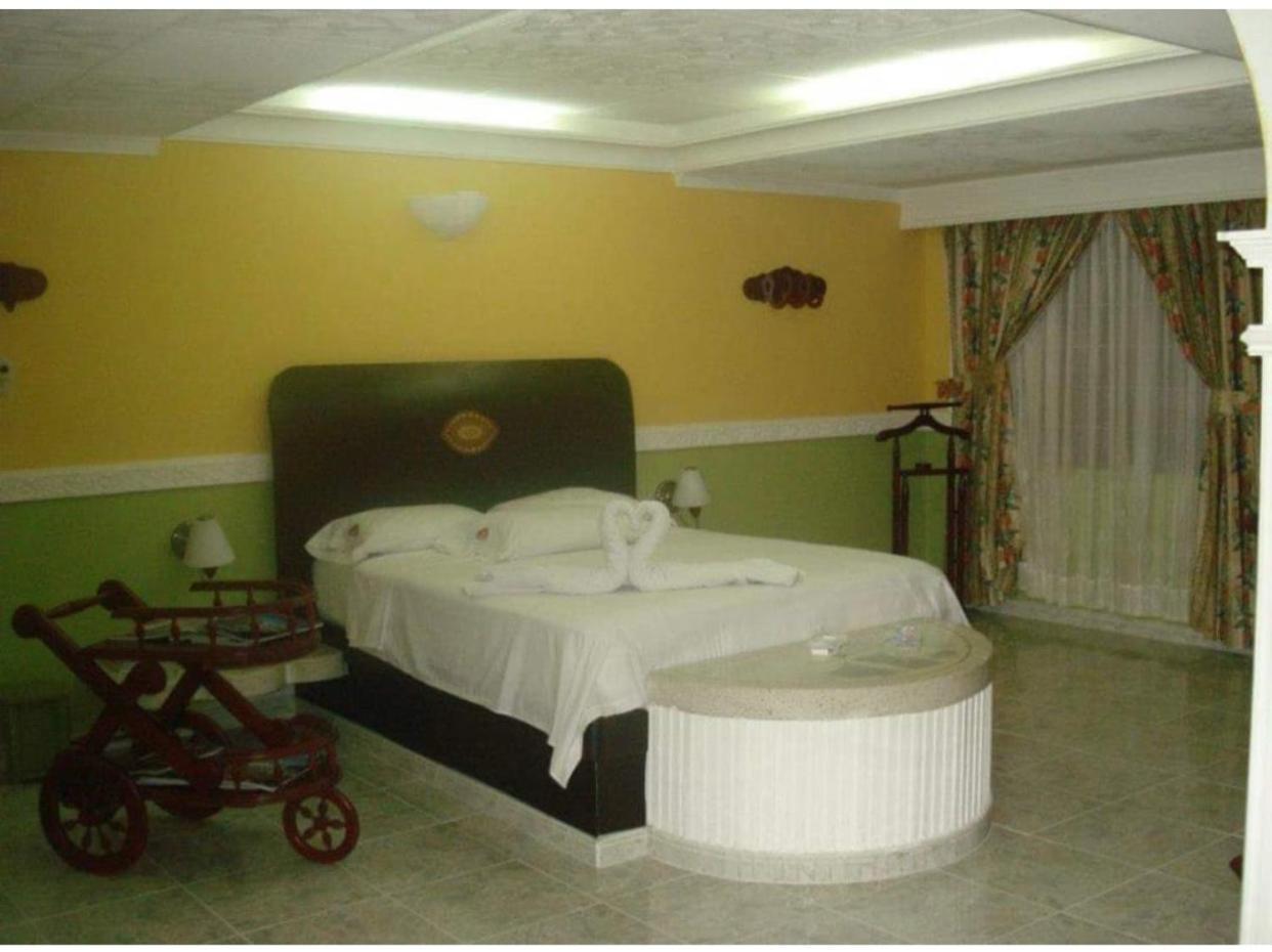 פאלמירה Aparta Hotel Plenitud מראה חיצוני תמונה